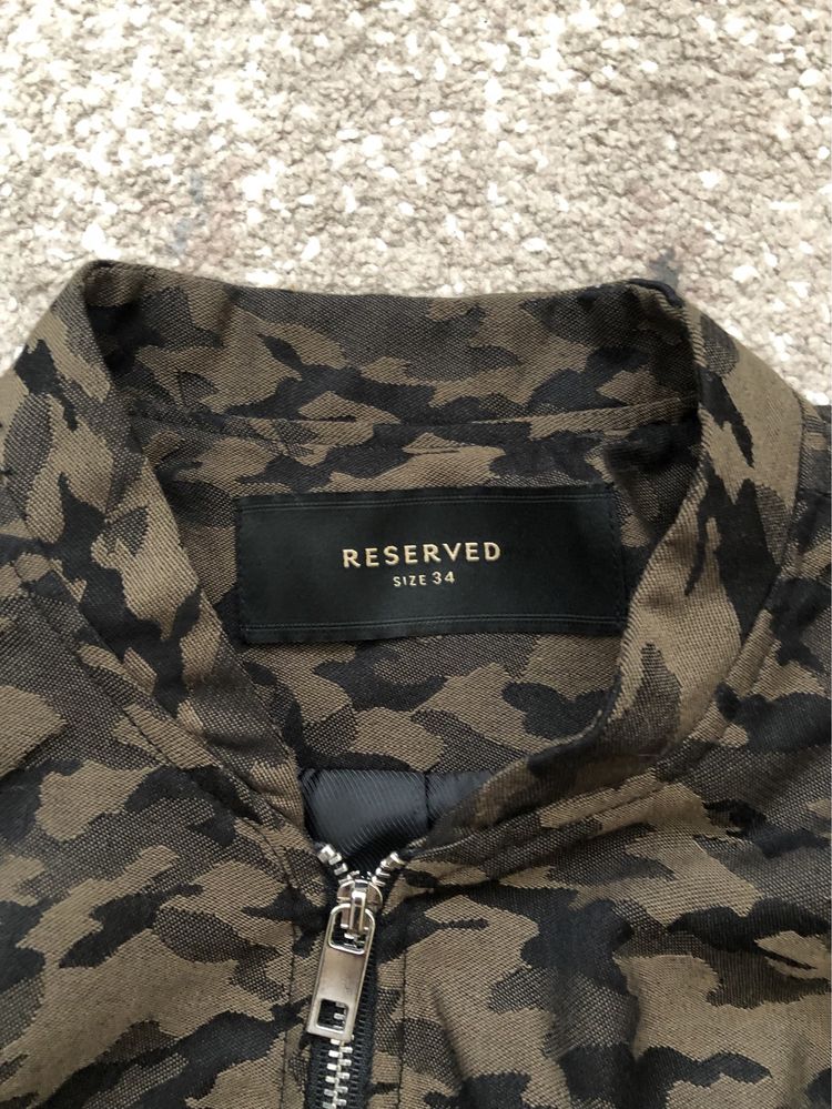 Бомбер Reserved