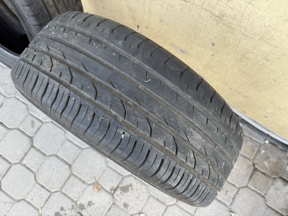 Opony Letnie 215/55R17 Continental ContiPremiumContact 2