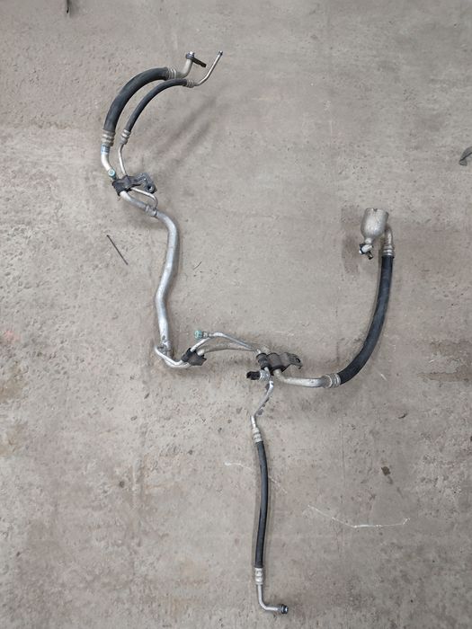 Трубка кондеціонера Hyundai Tucson ix35 разборка хюндай туксон іх35