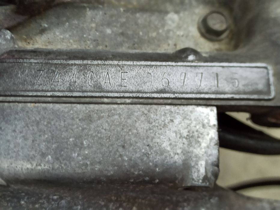 Motor Kawasaki KZ440
