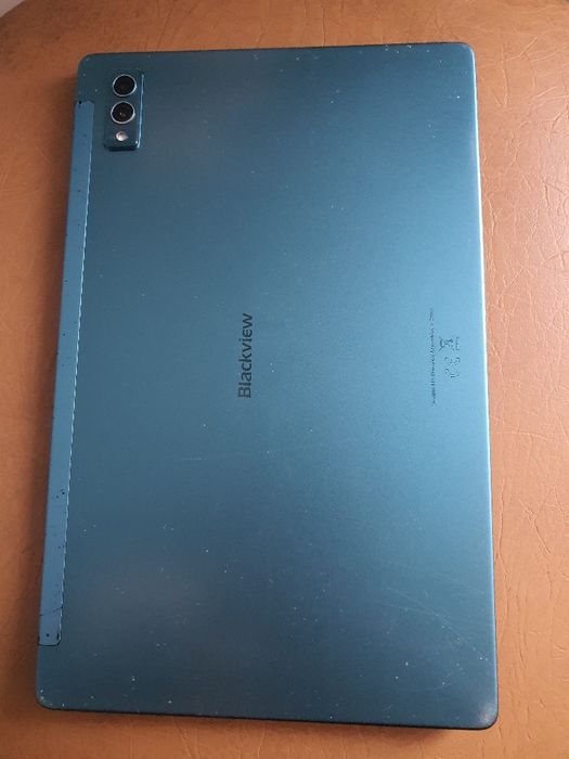 Продам планшет на запчасти