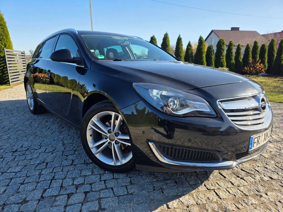 Opel Insignia Bogate wyposażenie. Fajne gadżety!!!