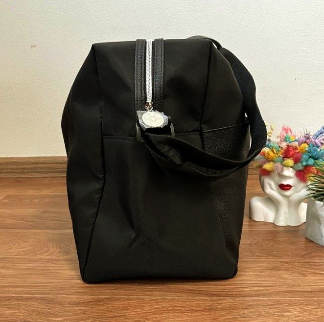 Продам  лучшую  сумку Azzaro