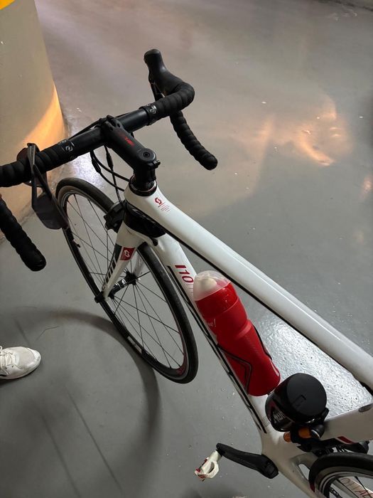 Bicicleta Scott Foil (CD22) T-S (52)