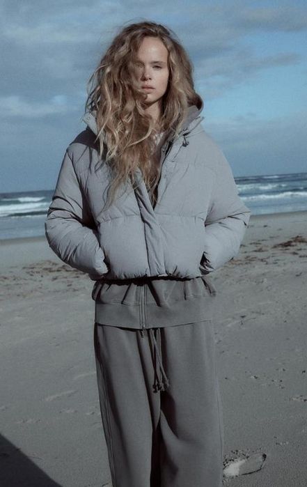 Стьобаний анорак куртка zara water-repellent