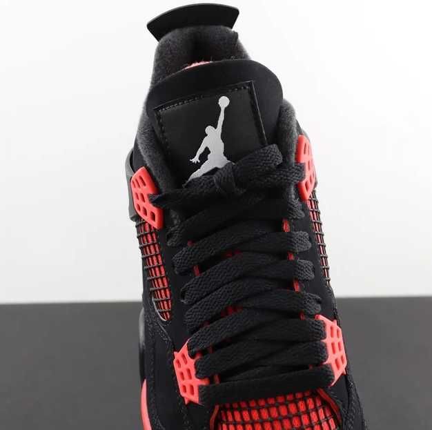 Jordan 4 Retro Red Thunder R. 43