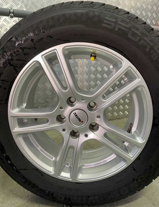 Komplet Kół Audi Vw Seat Skoda Zima Adax Koźle