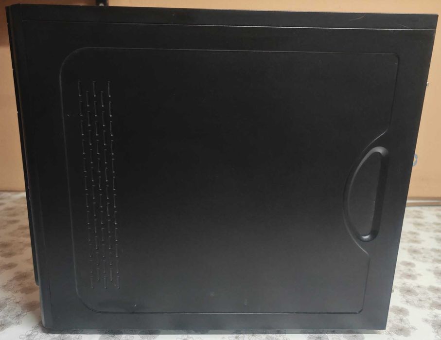 Caixa PC Mid Tower - com Fonte 500W