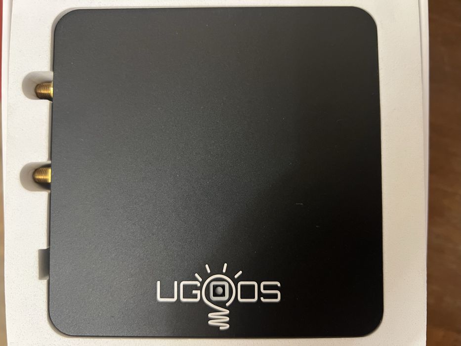 Ugoos AM6 Android Smart TV мощная приставка