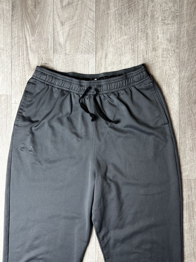 Спортивные штаны Under Armour размер S оригинал dri-fit серые мужские
