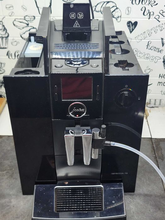Jura Impressa F8 - 6m gwarancji - FVm