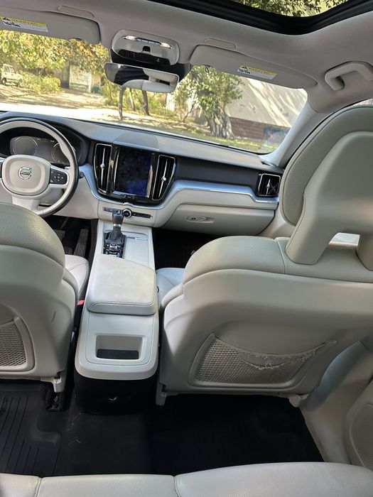 Volvo xc60, t6 320h.p.