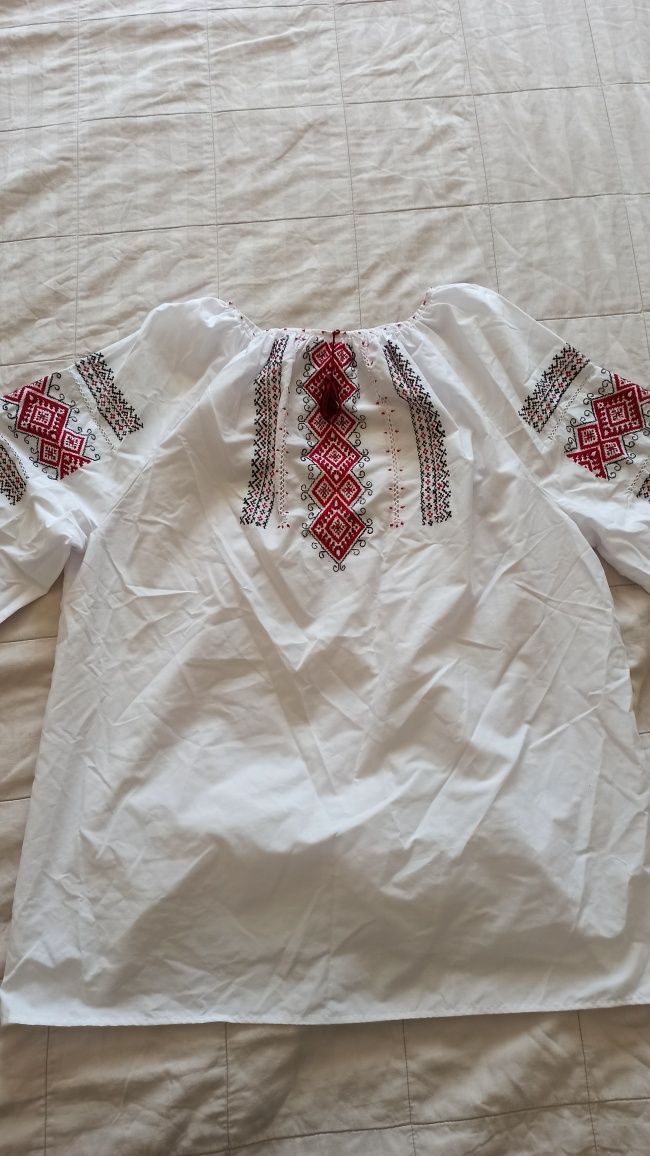 Вещи теплые сорочка жіноча женская вишиванка кофта львов Украина