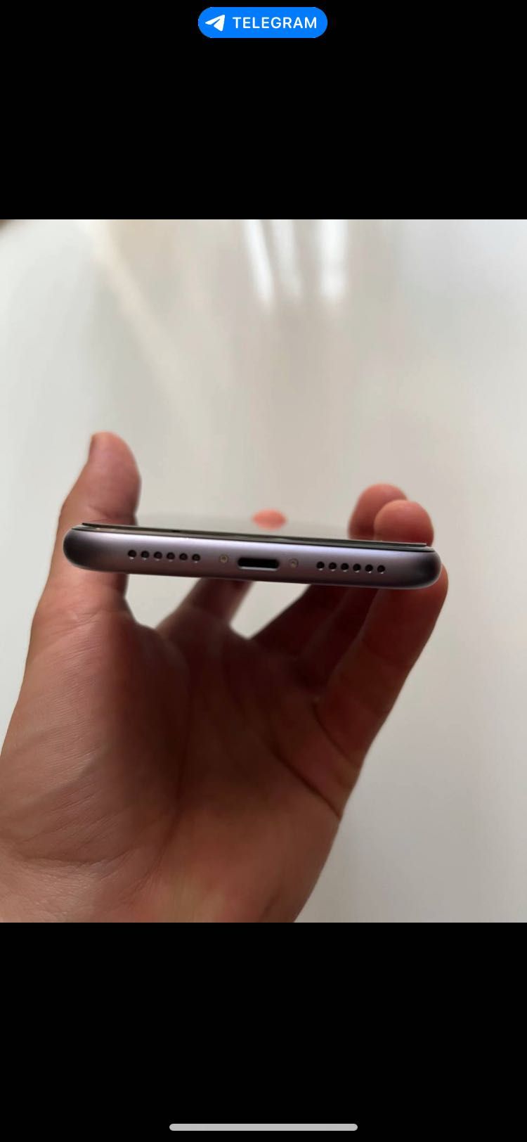 Продам телефон iPhone 11