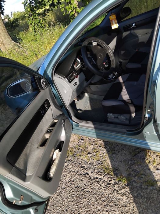 Продам шевроле лачеті