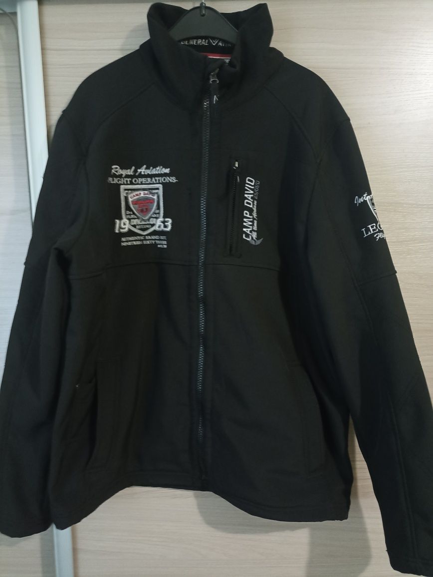 Kurtka Camp David typu Softshell. Jak nowa bez wad.