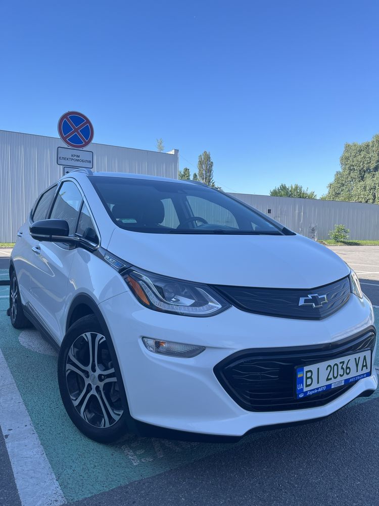 Chevrolet Bolt Premier 2021 р.в  цілий без ДТП!