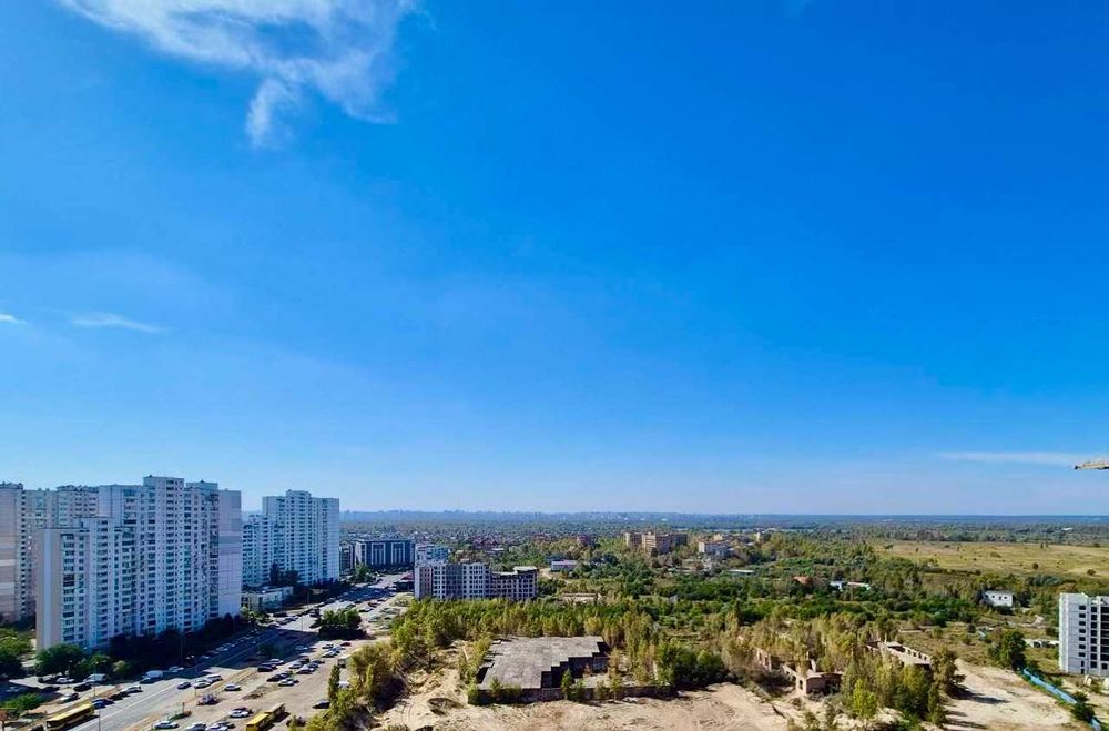 Новий будинок . Нова квартира . Є право власноті . Можна безготівковий