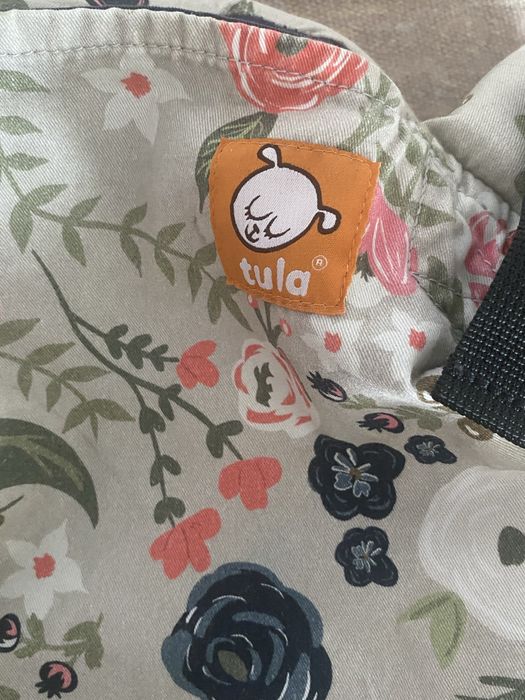 Nosidlo ergonomicznw dla dzieci Tula z kapturem 7-20 kh