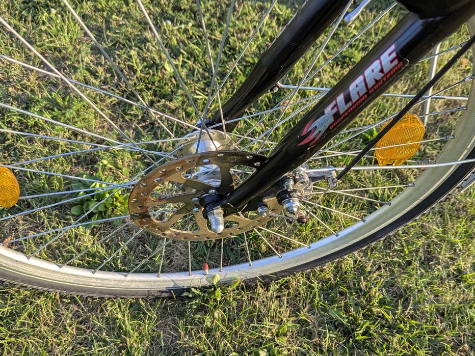 Rower Trekkingowy, aluminiowa rama, hamulce tarcze stan bardzo dobry.