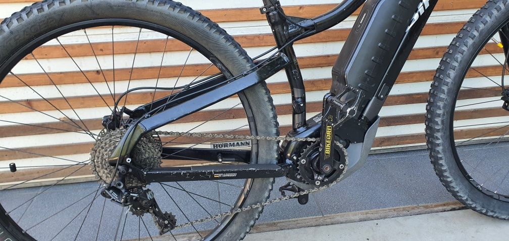 Elektryczny rower haibike yamaha. Nie włączą się. Bateria sprawna.