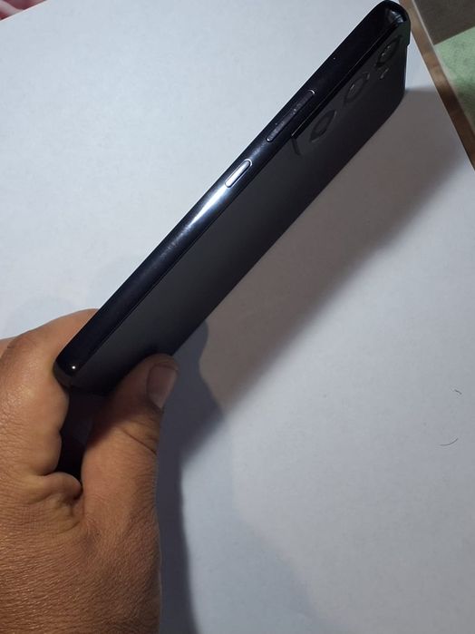 Samsung galaxy S22 8/128