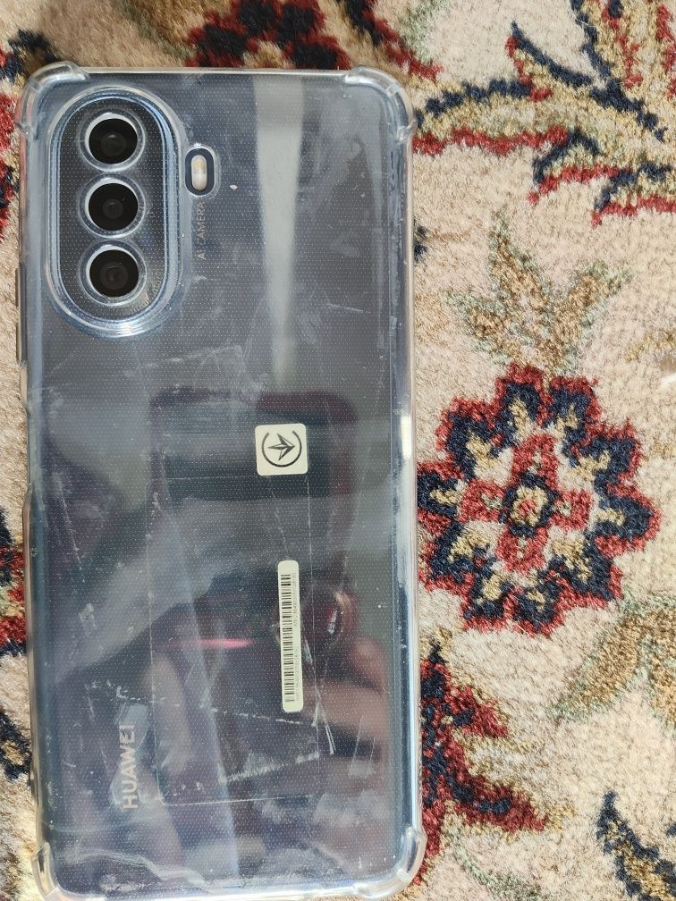 Huawei Nova Y70 smartfon