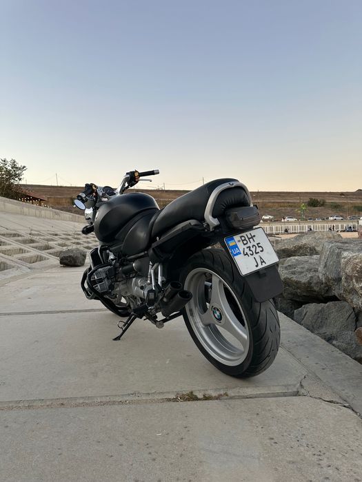 Продам BMW R850r 1998