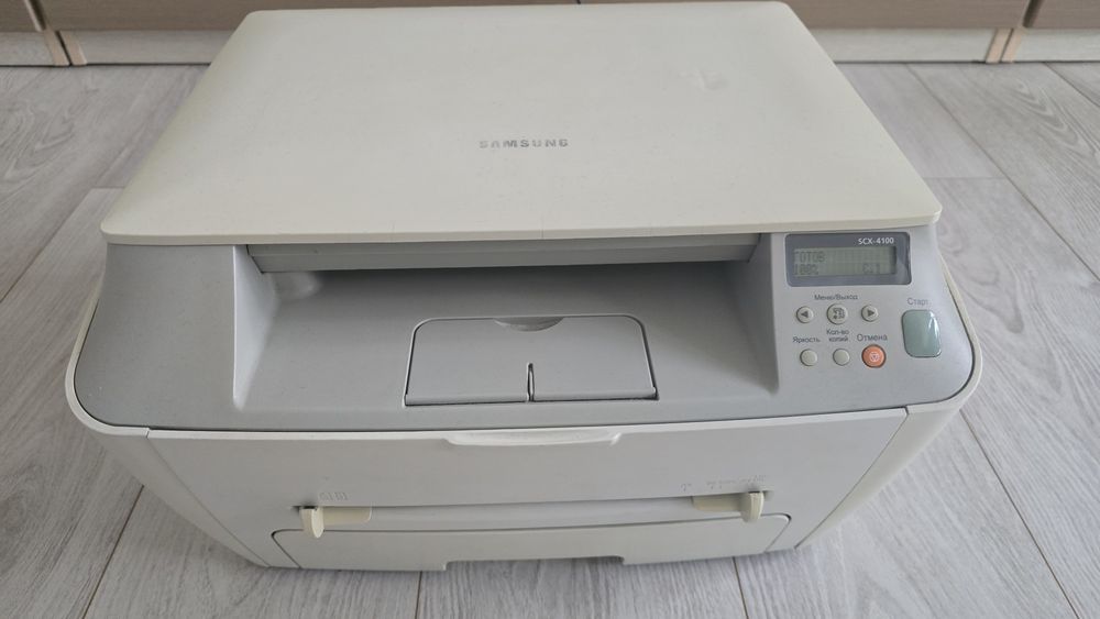 МФУ Samsung SCX-4100