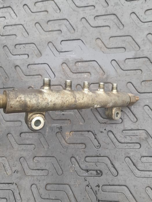 Топливная рейка для Ниссан Х Трейл Т30