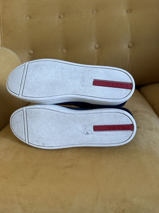 Prada piekne botki zamszowe ze skory. Rozmia 37. Cena do negocjacji.