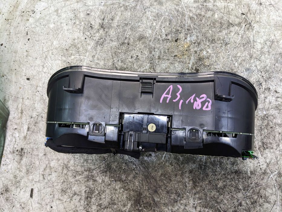 Audi A3 8L Licznik Zegary