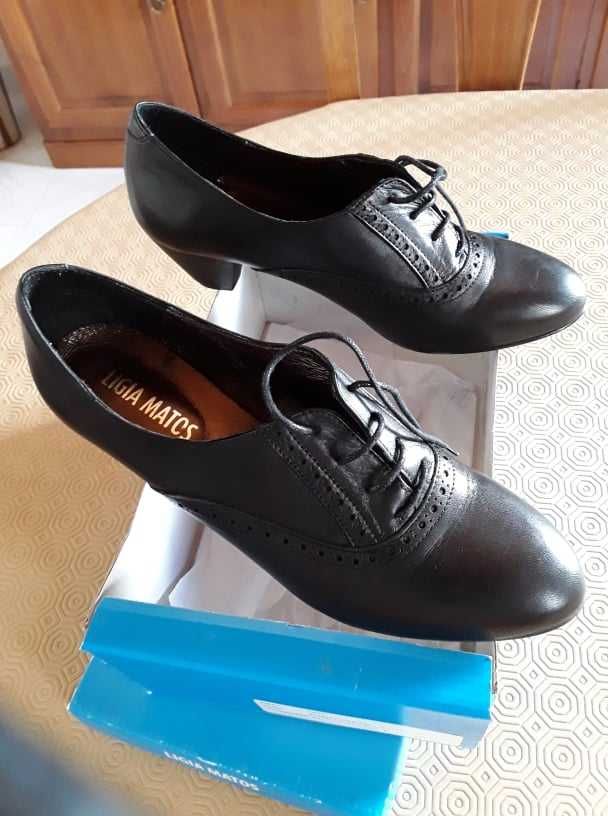 Sapato Oxford senhora Nº 40 - NOVOS Portes envio incluidos