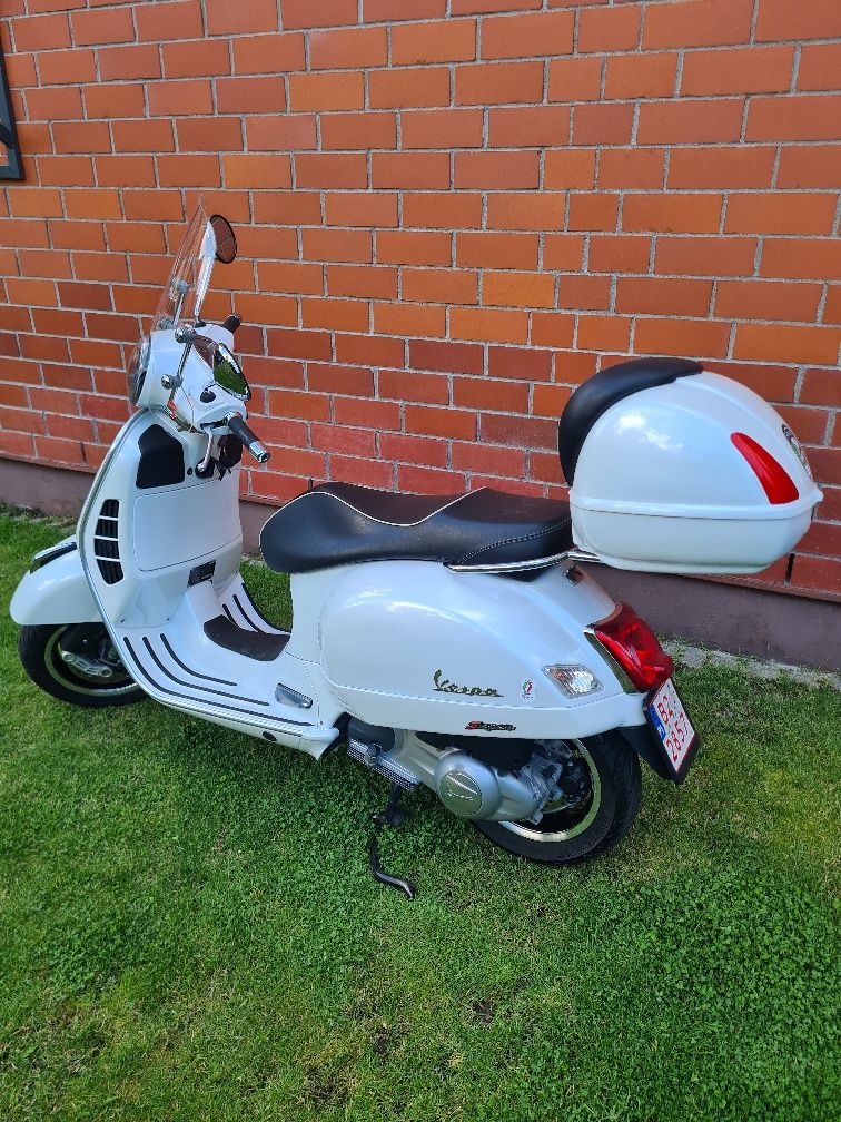 Piaggio Vespa  GTS 300 ie