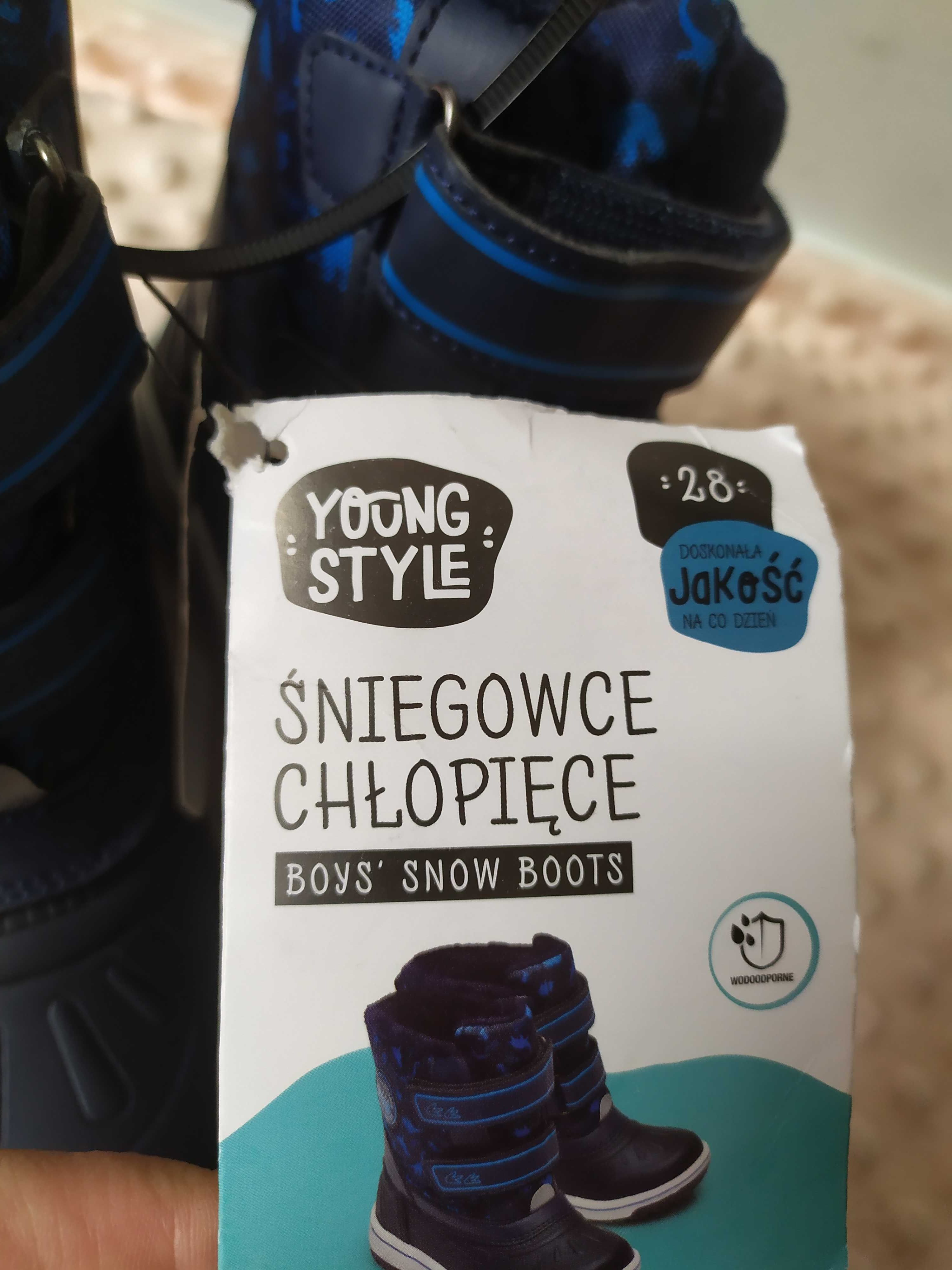 Buty zimowe chłopięce śniegowce 28 kozaki Youngstyle dinozaur