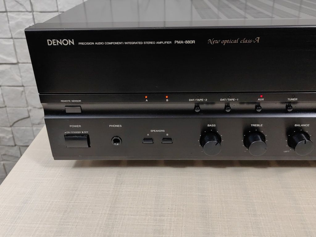 DENON PMA-880R Wysokiej klasy zintegrowany wzmacniacz stereo