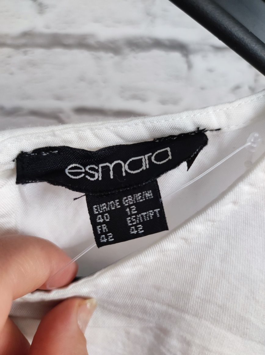 Bluzka ecru z rękawem 3/4 Esmara