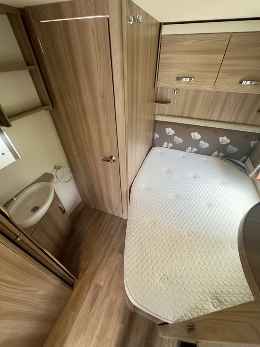 Przyczepa Kempingowa Swift Prestige z 2017 roku 6/7 osobowa.