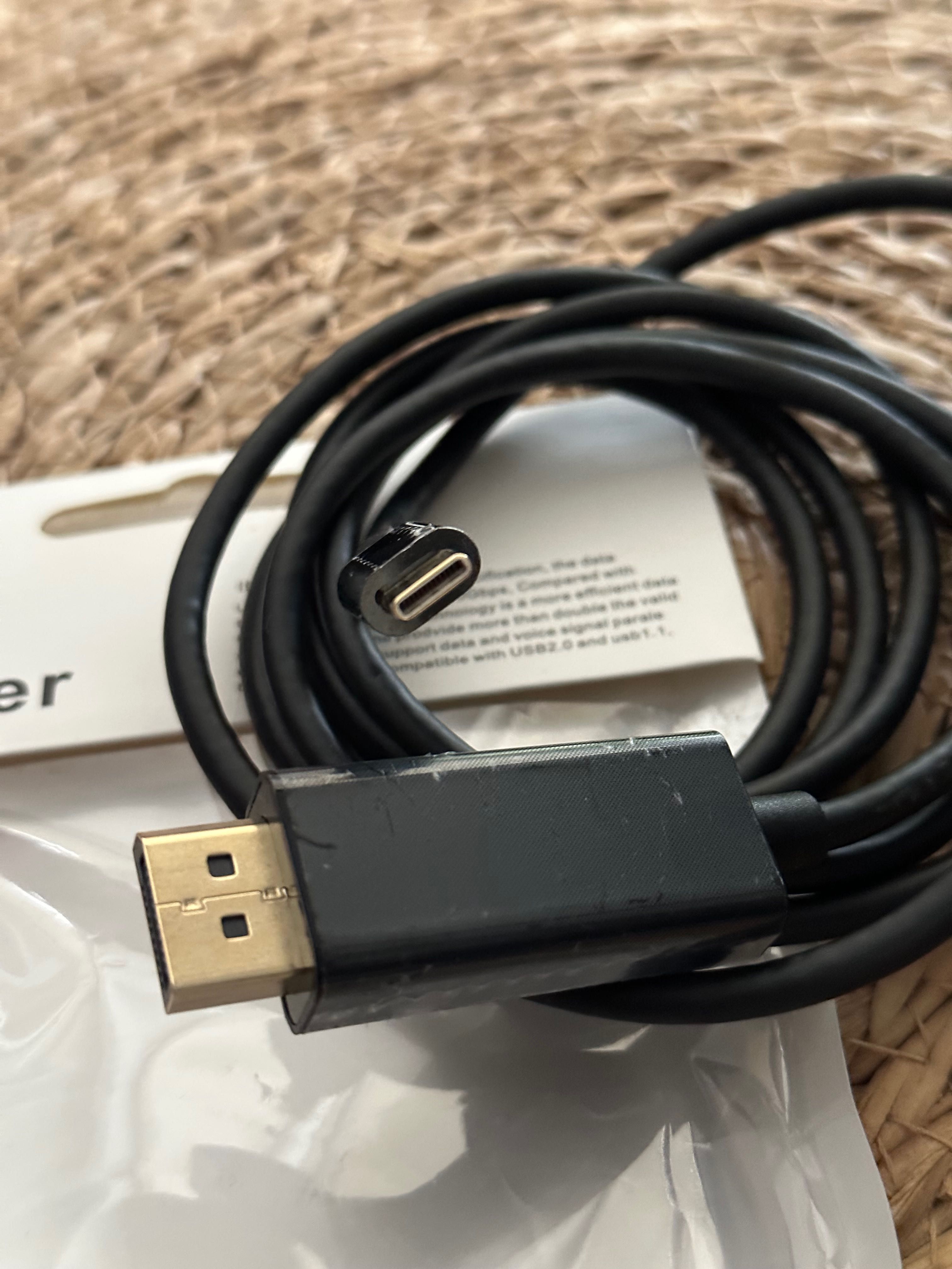 Kabel USB- do DisplayPort