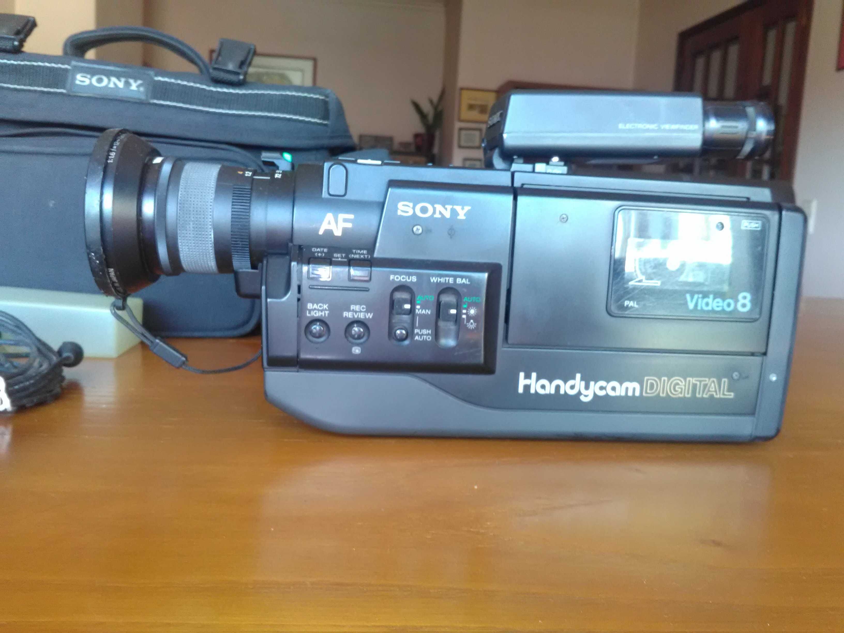 Camara vídeo 8 SONY Handycam digital