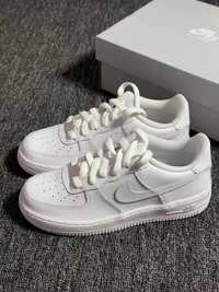 Nike Air Force 1 Low‘07 White   37.5