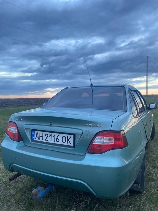 Авто Daewoo Nexia