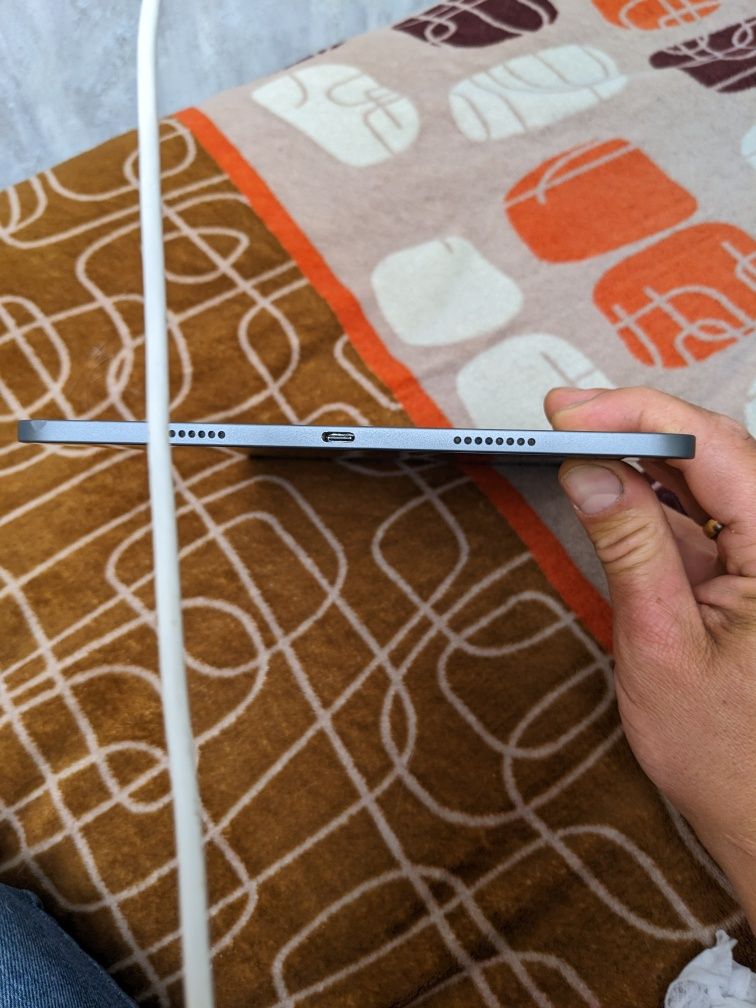 iPad PRO 11 128 wi-fi 3 поколение