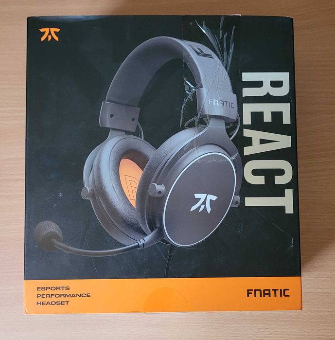 Słuchawki gamingowe Fnatic Gear React z mikrofonem czarne