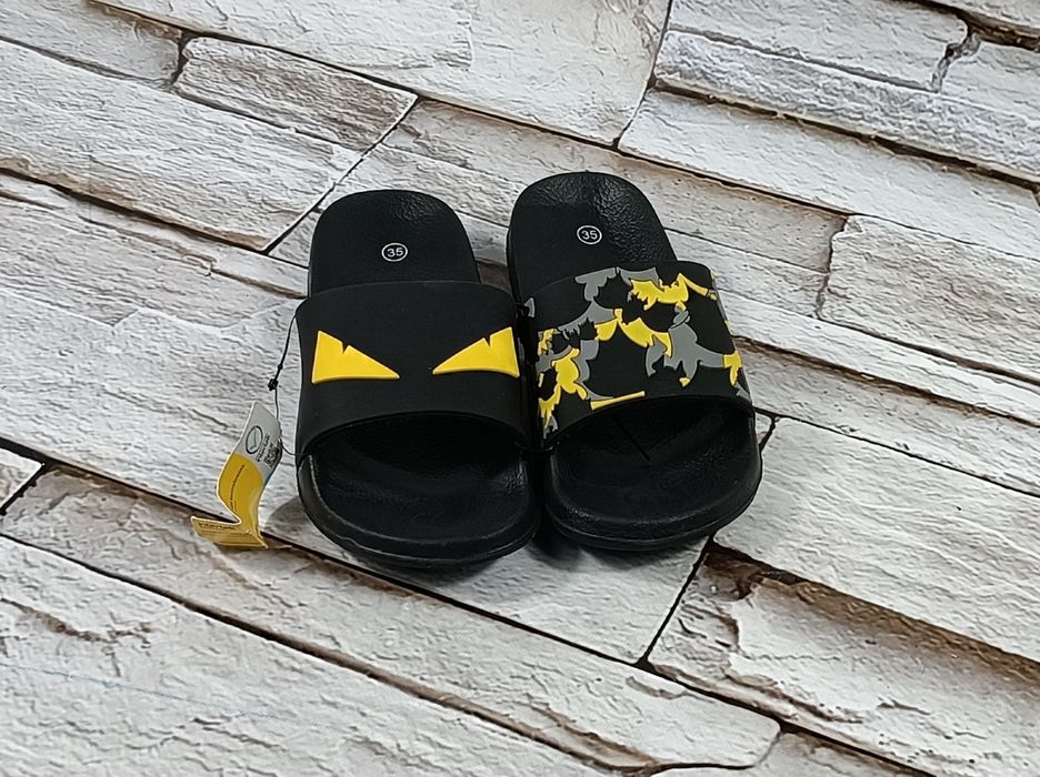 Klapki chłopięce 35