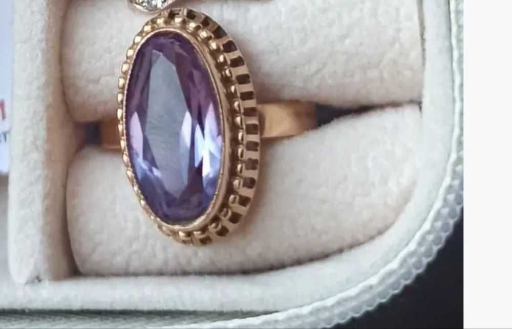 Золоті прикраси золото 585 проби