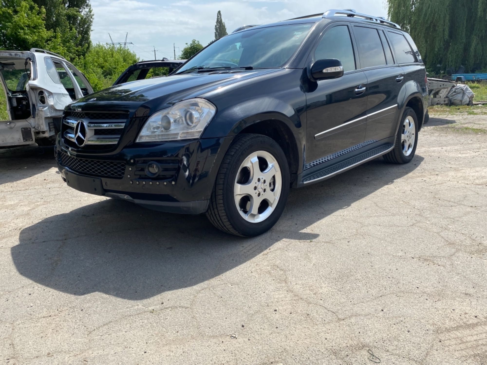 Разборка Mercedes ML W164 Розборка GL X164 Шрот Фара Запчастини Детали