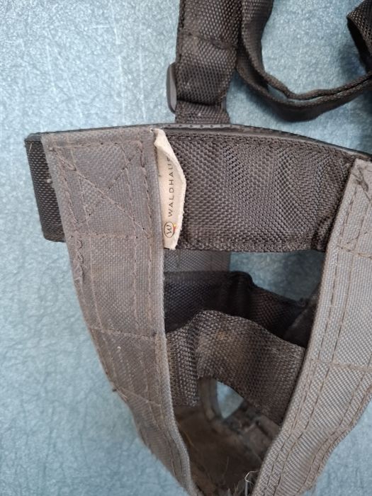 Kaganiec shetty szaro-czarny