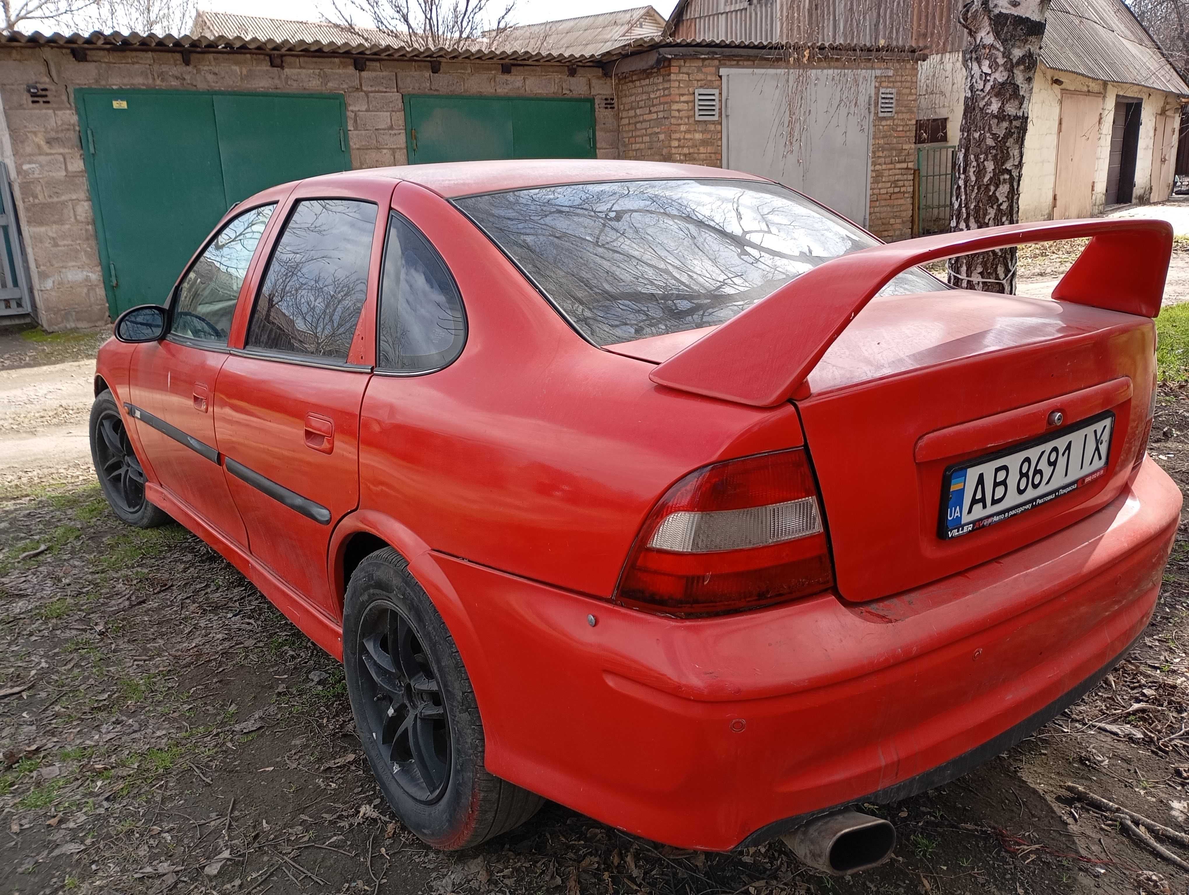 В рассрочку Opel Vectra АКПП двигатель X25XE на газу