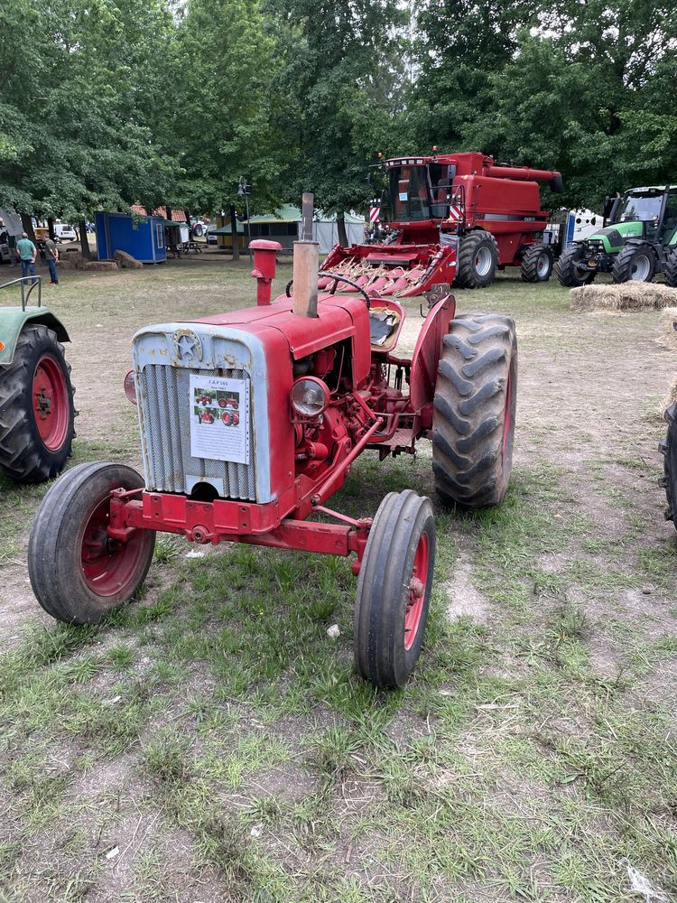 Trator Valmet 565